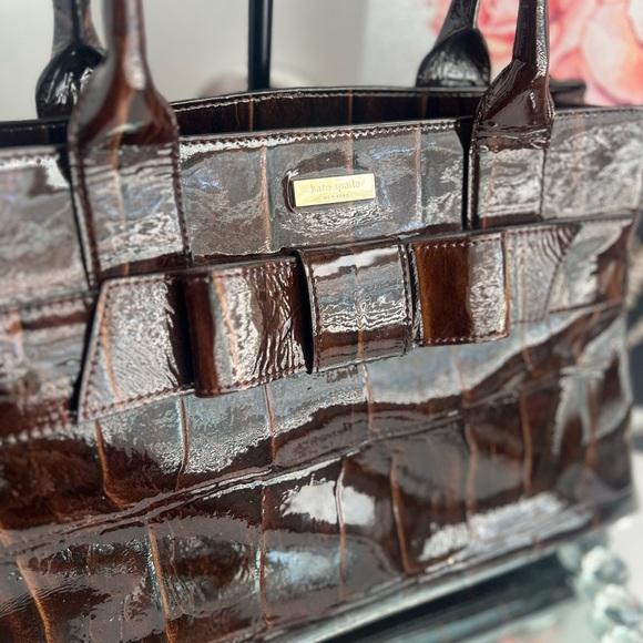 Kate Spade  chocolate Brown leather  Crocodile Embossed Shoulder Bag - Picture 7 of 13